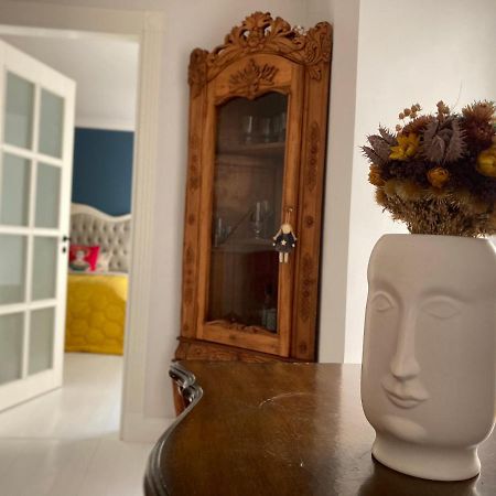 Shabby Chic - Apartment In The Heart Of Vilnius Old Town Екстер'єр фото